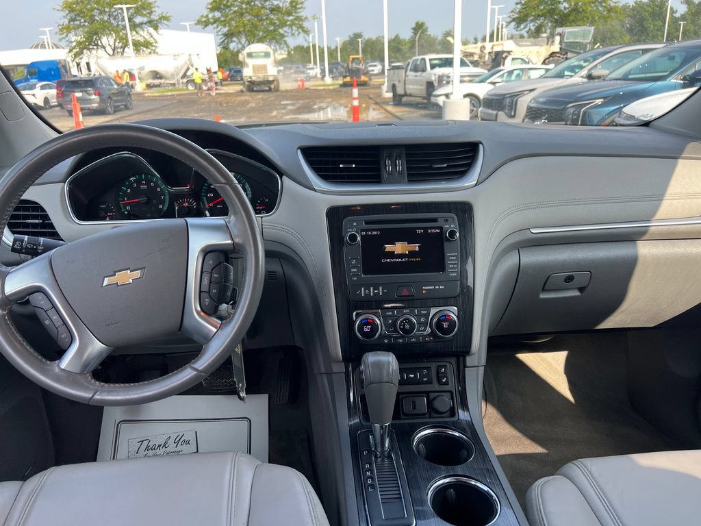 Used 2017 Chevrolet Traverse LT AWD/4WD image 11