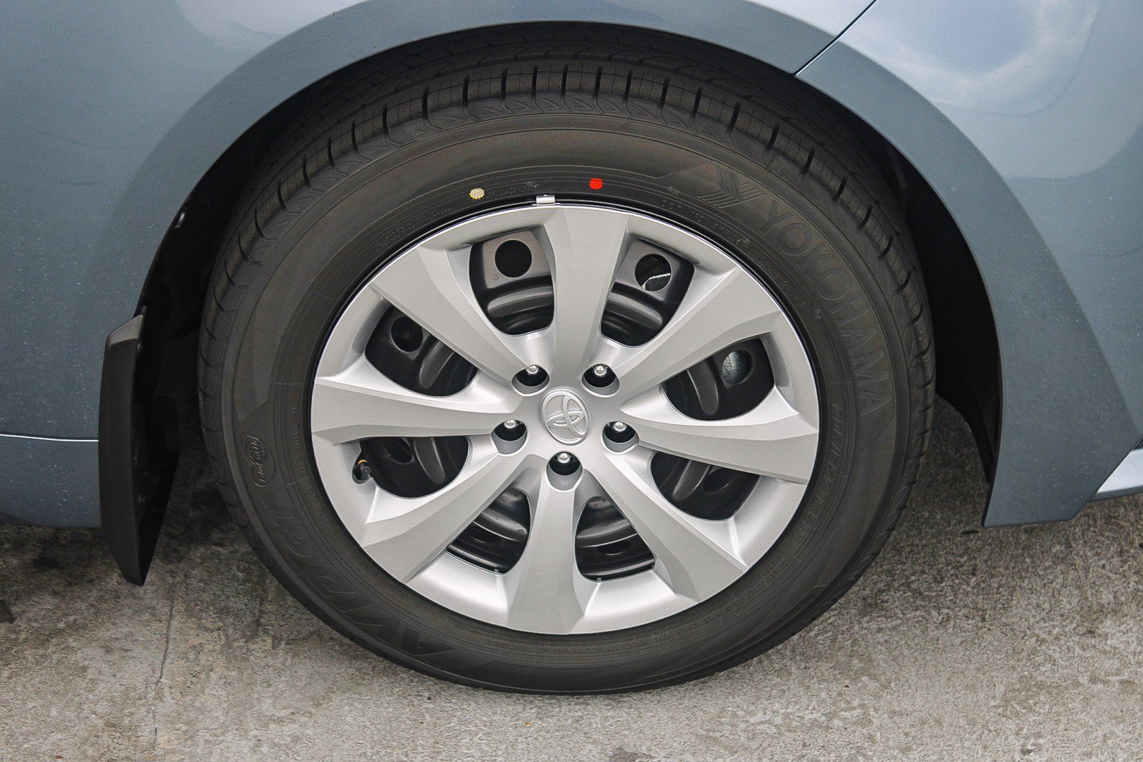 New 2026 Toyota Corolla LE FWD image 12