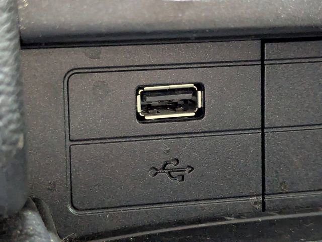 Used 2019 Ford Mustang Shelby GT350 w/ Technology Package RWD image 18