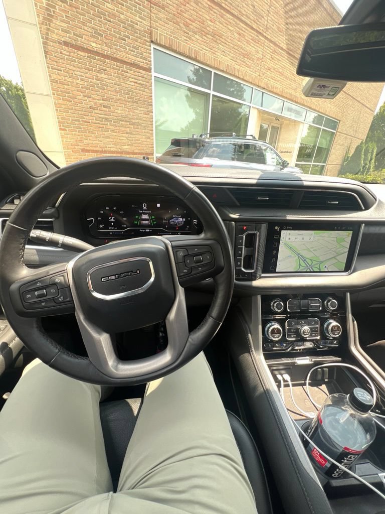 Used 2022 GMC Yukon Denali AWD/4WD image 15