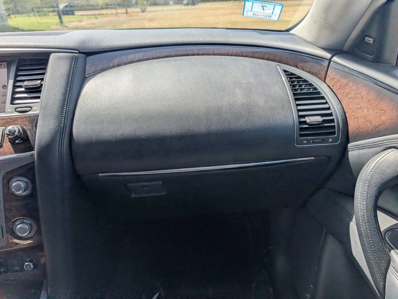 Used 2012 INFINITI QX56 4WD w/ Deluxe Touring Pkg image 36