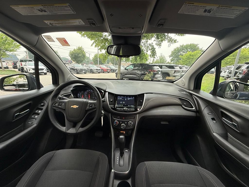 Used 2019 Chevrolet Trax LS w/ Tint and Cruise Package AWD/4WD image 26