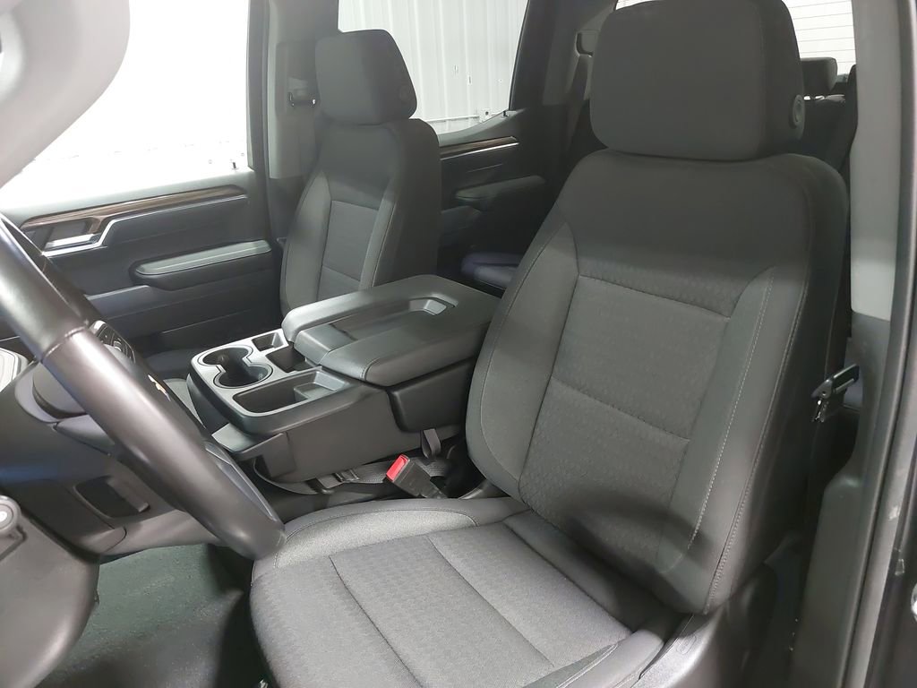 Used 2022 Chevrolet Silverado 1500 LT image 14