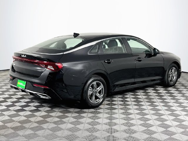 Used 2022 Kia K5 LXS FWD image 8