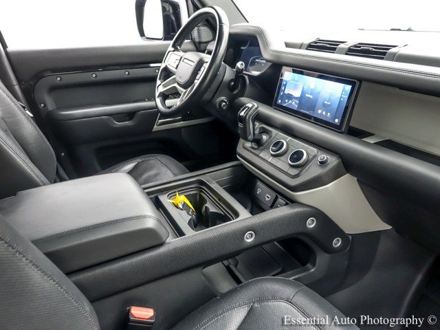 Used 2022 Land Rover Defender 110 X-Dynamic HSE AWD/4WD image 32