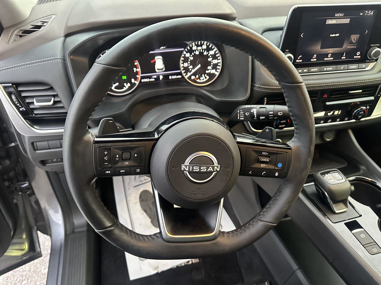 Used 2022 Nissan Rogue SV w/ SV Premium Package image 20