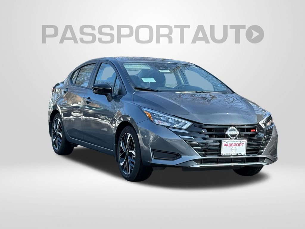 New 2025 Nissan Versa SR w/ Trunk Package image 3