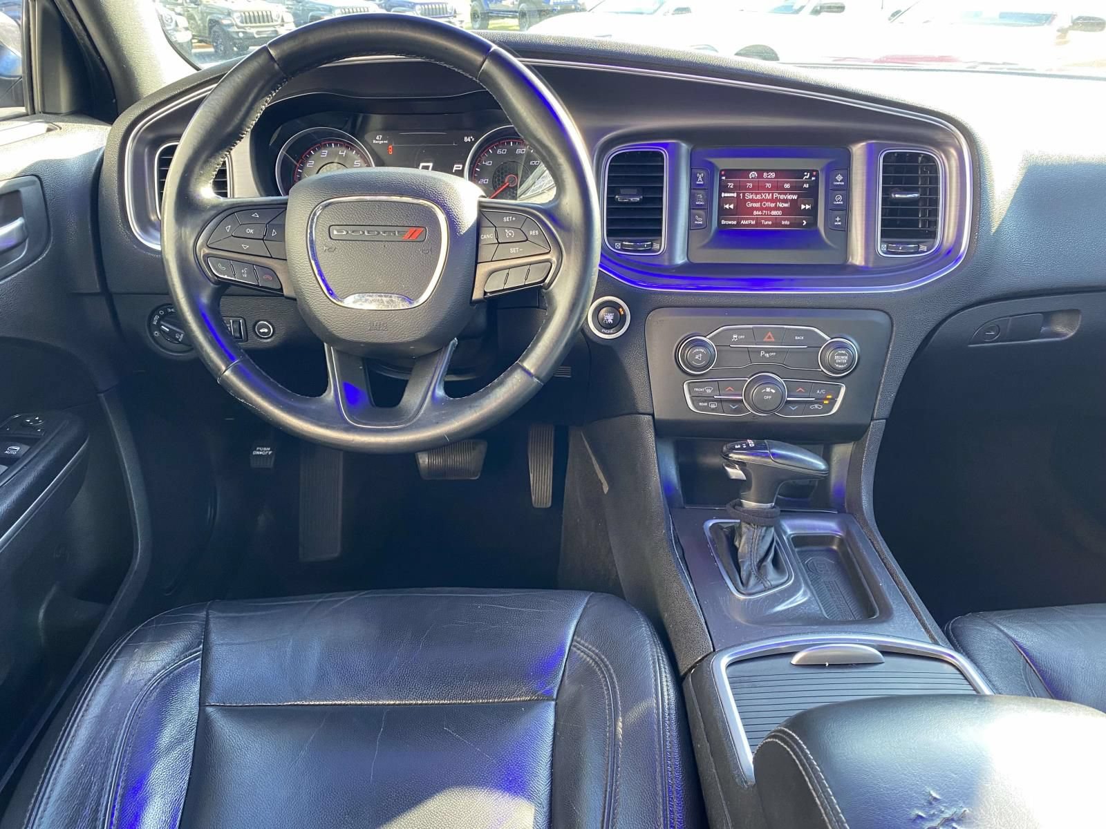 Used 2015 Dodge Charger SE w/ Popular Equipment Group RWD image 10