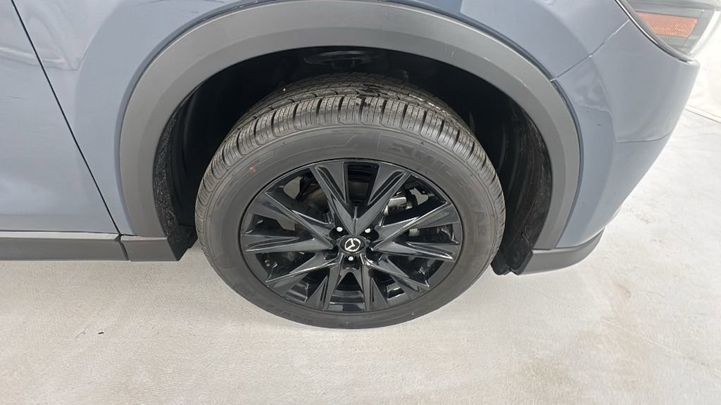 Used 2025 MAZDA CX-5 Carbon Edition image 9