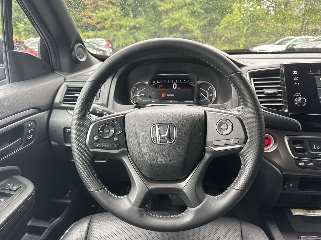 Used 2023 Honda Passport EX-L image 11