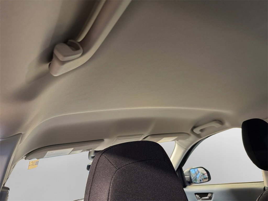 Used 2025 Ford Maverick XL image 23