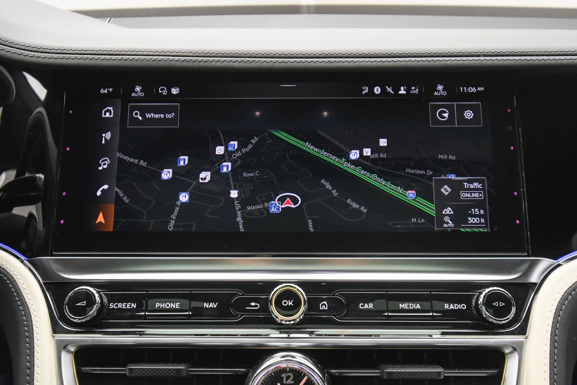 Used 2025 Bentley Flying Spur Plug-In Hybrid image 38