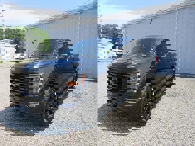 Certified 2023 Ford F150 XLT w/ Equipment Group 302A High image 3