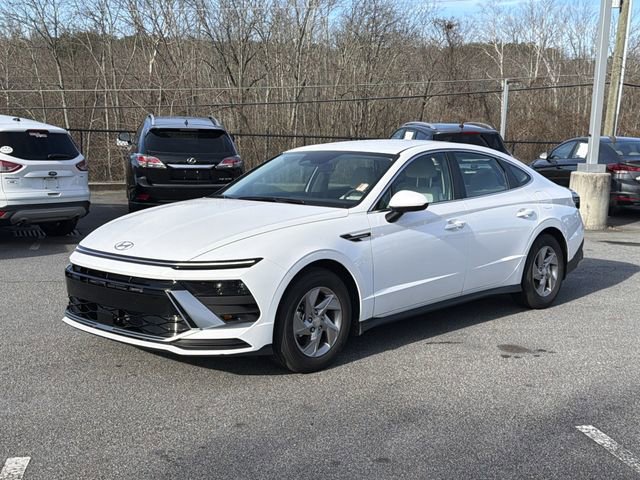 Certified 2025 Hyundai Sonata SE image 3