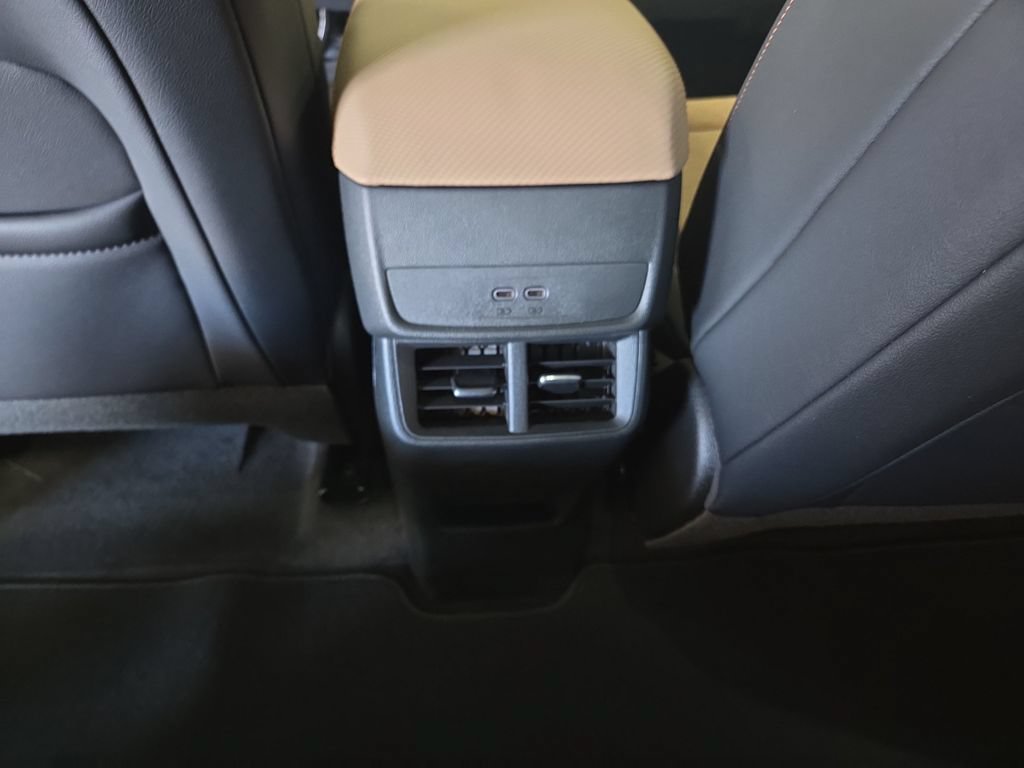 New 2027 Chevrolet Equinox ACTIV AWD/4WD image 17