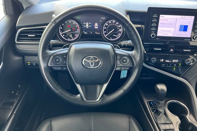 Used 2024 Toyota Camry SE w/ Cold Weather Package image 18