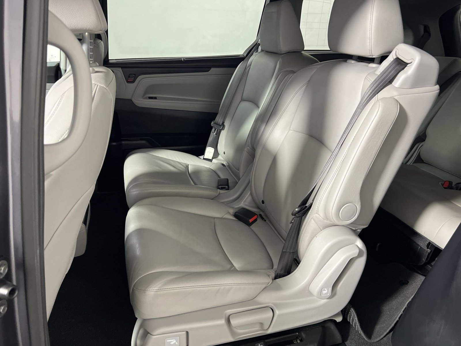 Used 2019 Honda Odyssey EX-L image 25