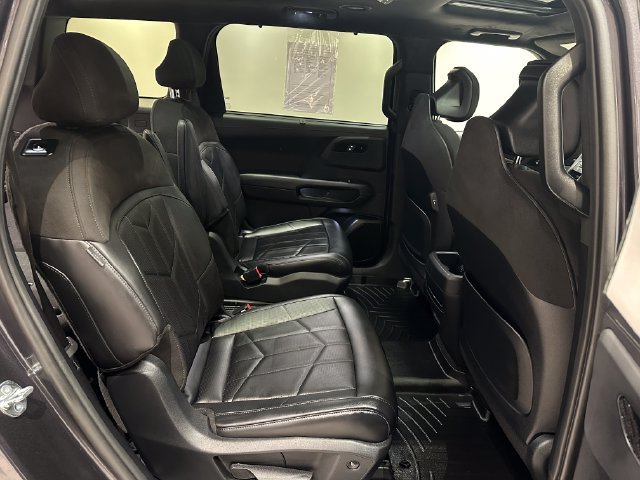 Used 2027 Kia Telluride SX Prestige X-Pro AWD/4WD image 22