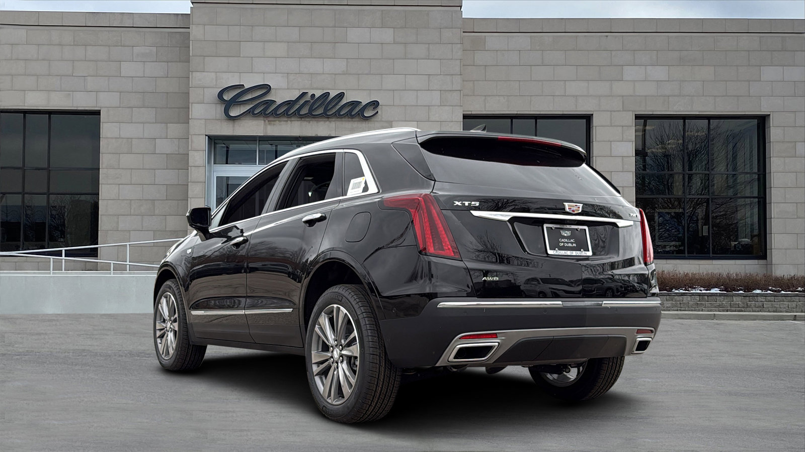 New 2026 Cadillac XT5 Premium Luxury w/ LPO, Floor Liner Package image 4