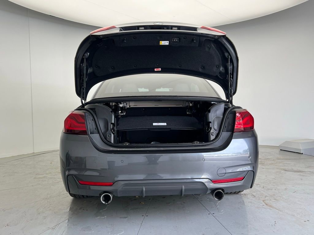 Used 2020 BMW 440i xDrive Convertible w/ M Sport Package image 9