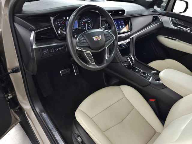Certified 2023 Cadillac XT5 Sportv w/ Technology Package AWD/4WD image 19