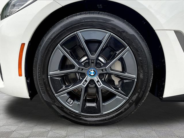 Used 2023 BMW i4 eDrive40 w/ Premium Package RWD image 36