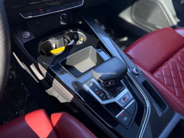 Used 2021 Audi S4 Premium Plus w/ Premium Plus Package image 22