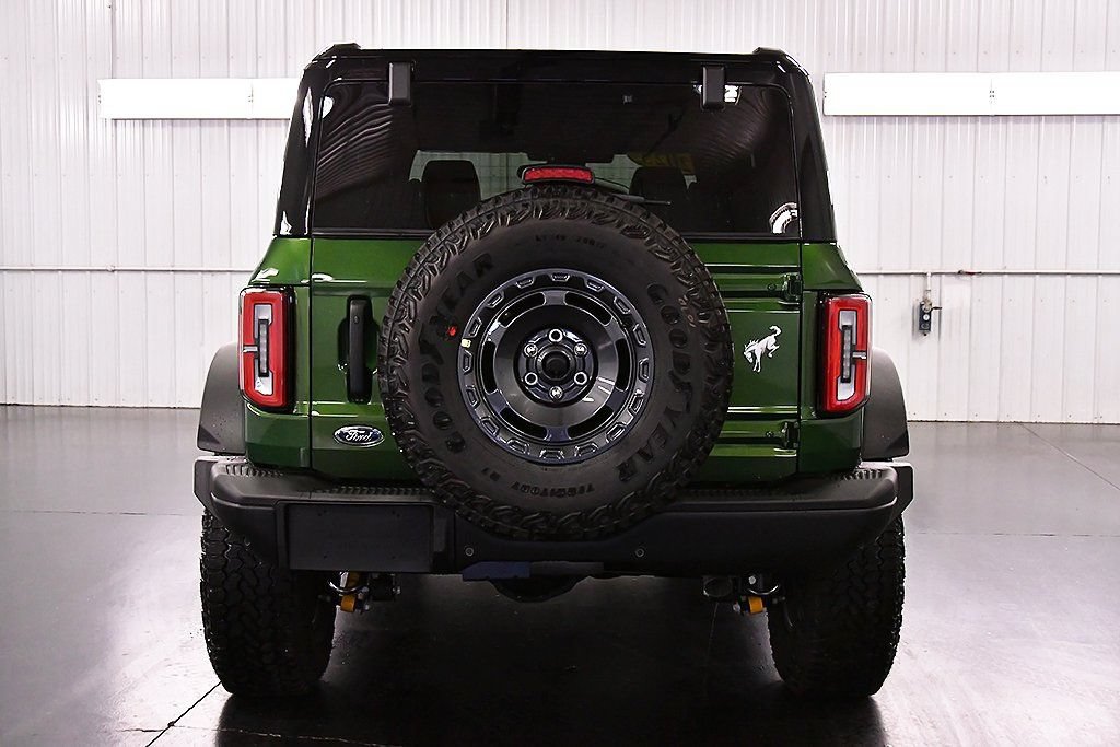 New 2025 Ford Bronco Badlands w/ Sasquatch Package AWD/4WD image 6