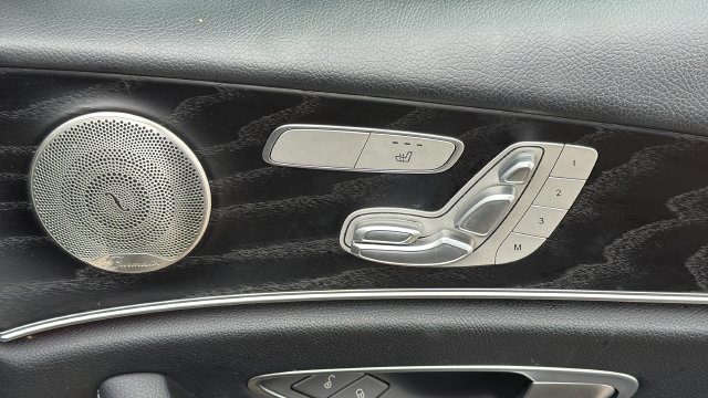 Used 2023 Mercedes-Benz E 350 Sedan image 26