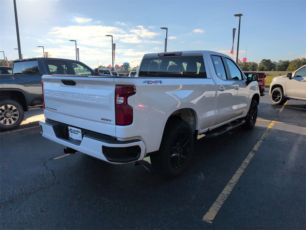 New 2026 Chevrolet Silverado 1500 ZR2 image 3