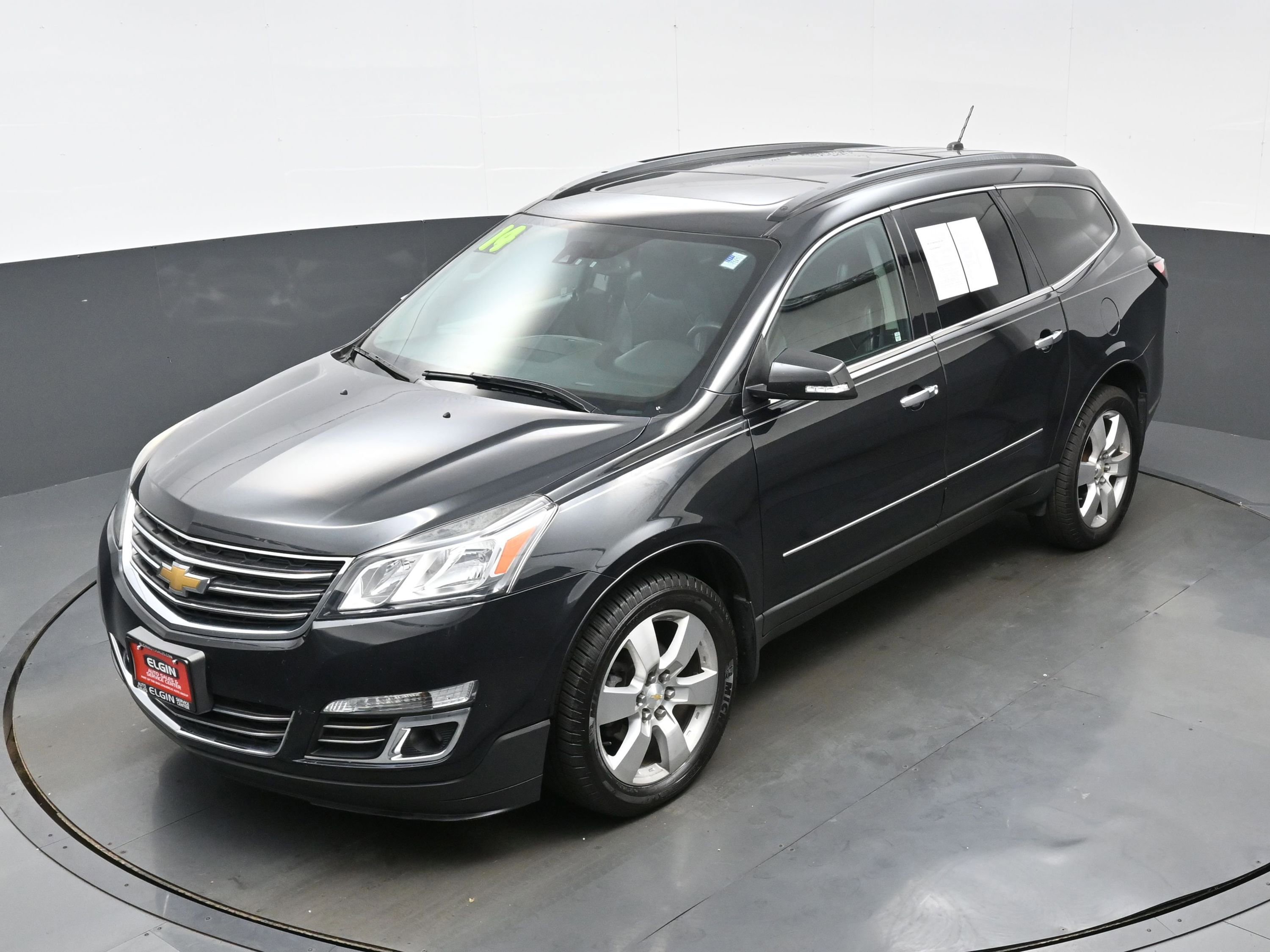 Used 2014 Chevrolet Traverse LTZ AWD/4WD image 33