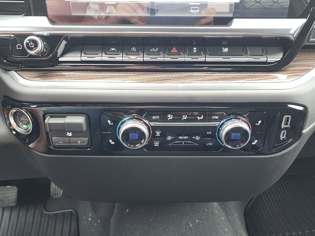 New 2026 GMC Sierra 1500 Elevation image 29