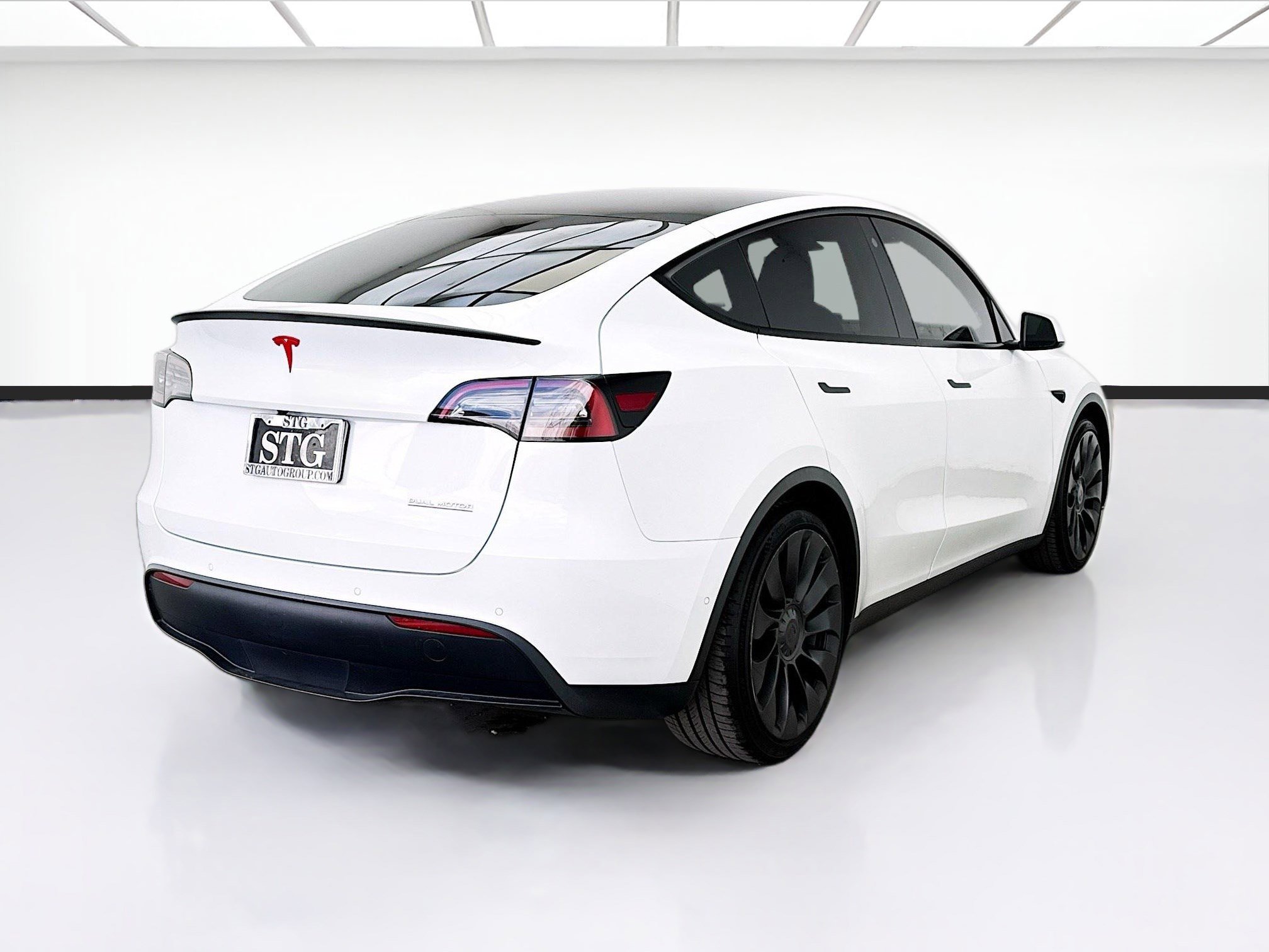 Used 2022 Tesla Model Y Performance AWD/4WD image 4