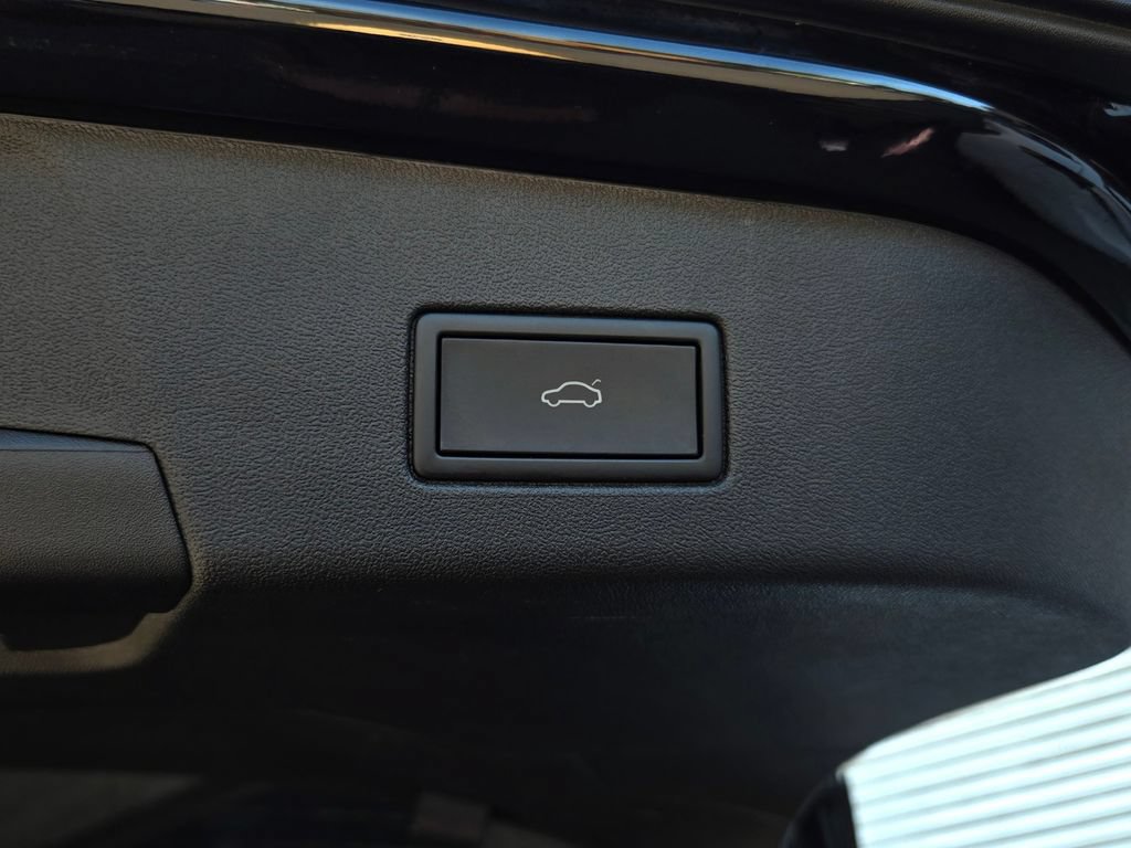 Used 2024 Volkswagen ID.4 Pro S RWD image 25