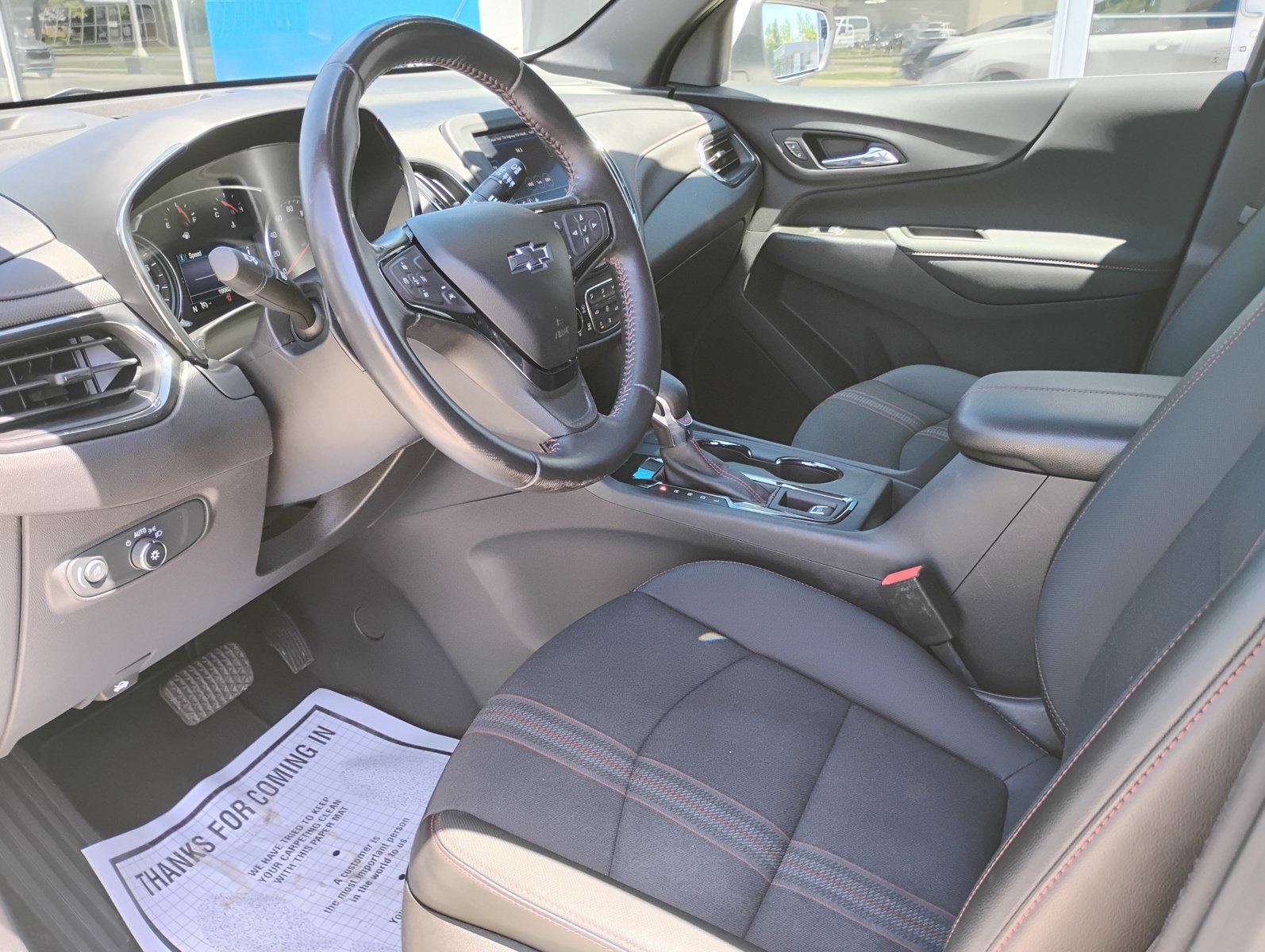 Used 2022 Chevrolet Equinox RS FWD image 19
