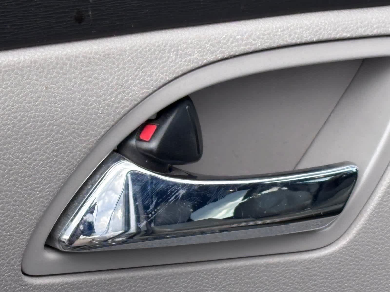 Used 2016 Honda Odyssey Touring Elite image 13