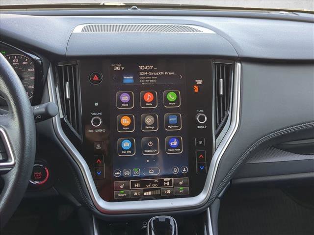 Used 2025 Subaru Outback Premium AWD/4WD image 14