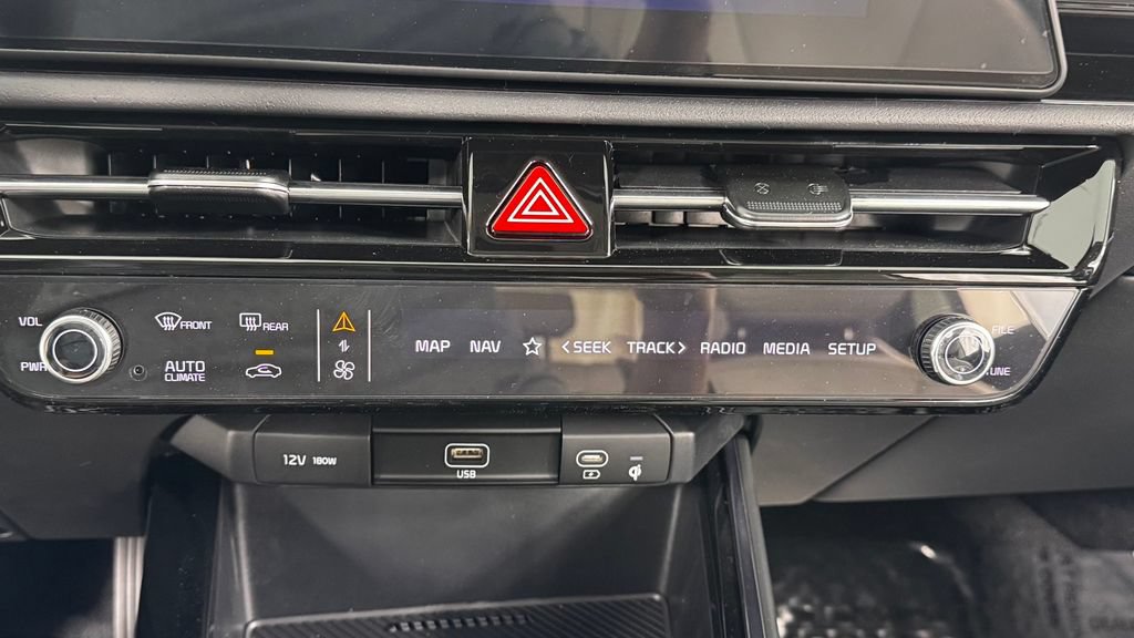 New 2026 Kia Niro EX FWD image 26