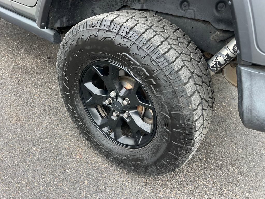 Used 2020 Jeep Wrangler Unlimited Willys image 5