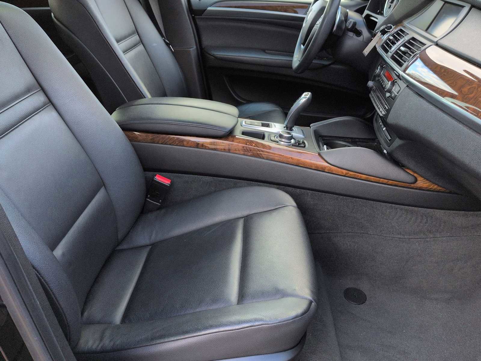 Used 2014 BMW X6 xDrive35i image 23