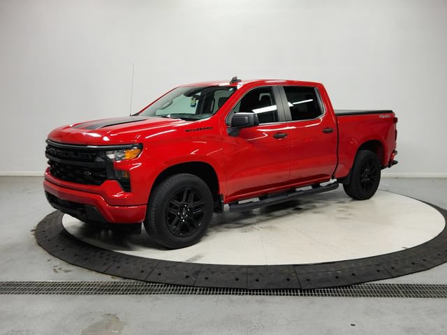 Used 2023 Chevrolet Silverado 1500 Custom w/ Rally Edition AWD/4WD image 4