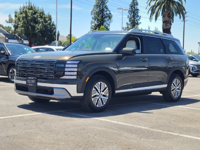 New 2026 Hyundai Palisade FWD Hybrid image 2