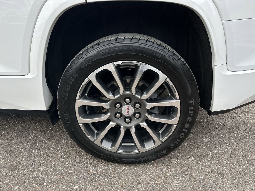 Used 2022 GMC Acadia Denali w/ Denali Technology Package image 34