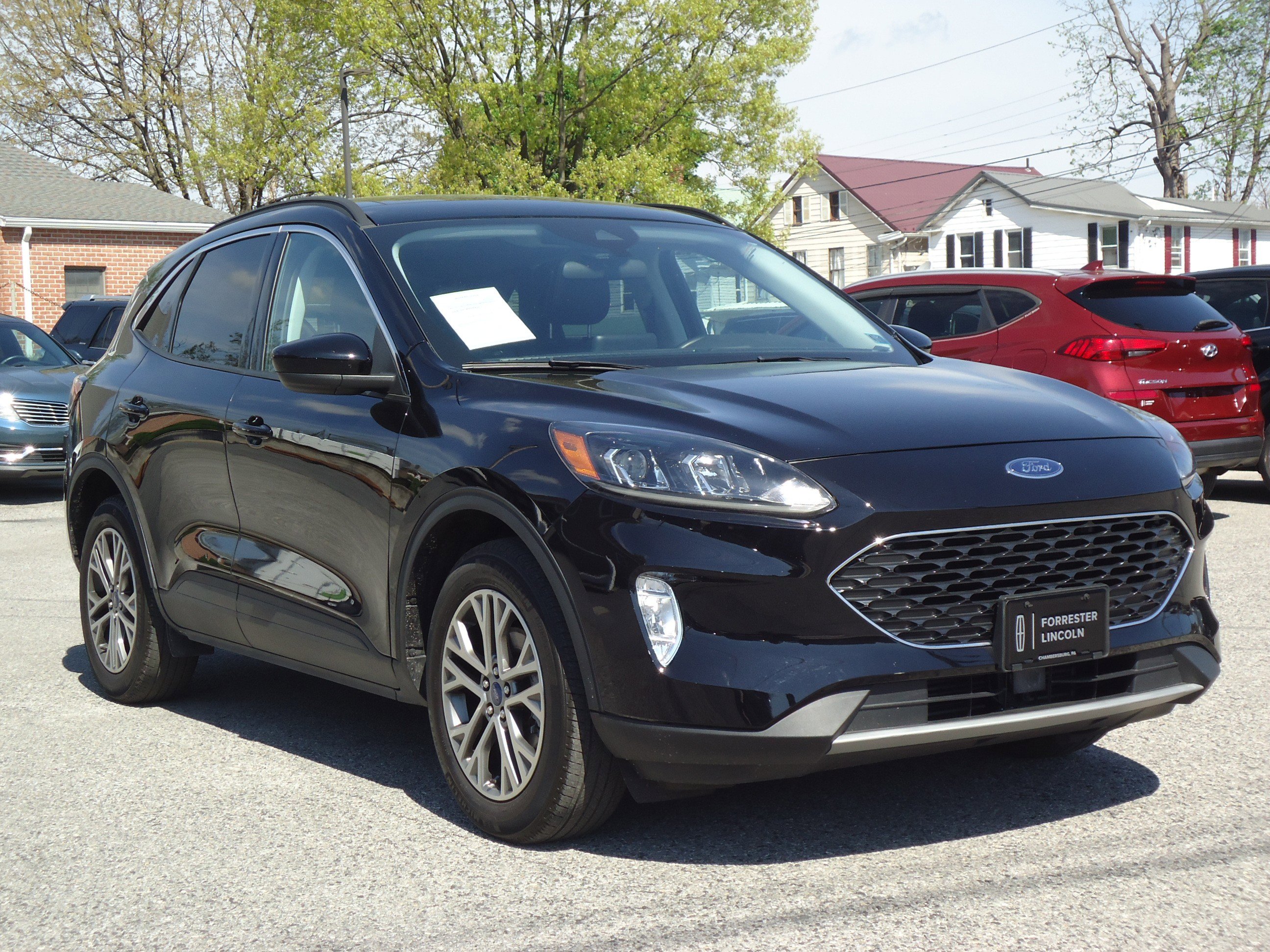 Used 2022 Ford Escape SEL image 1