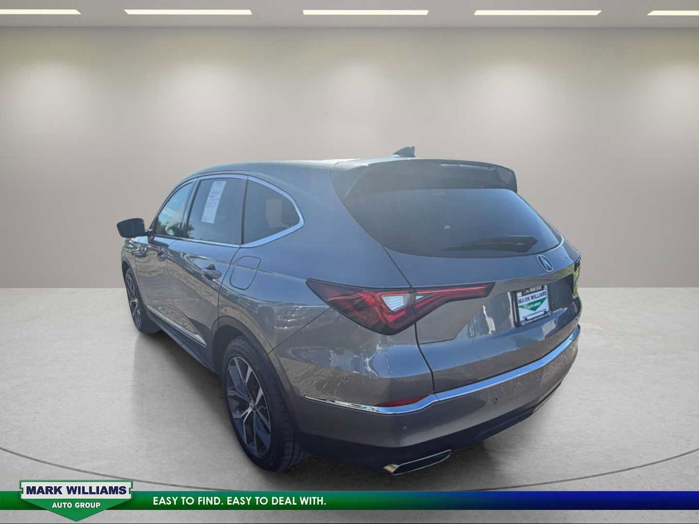 Used 2022 Acura MDX w/ Technology Package AWD/4WD image 8