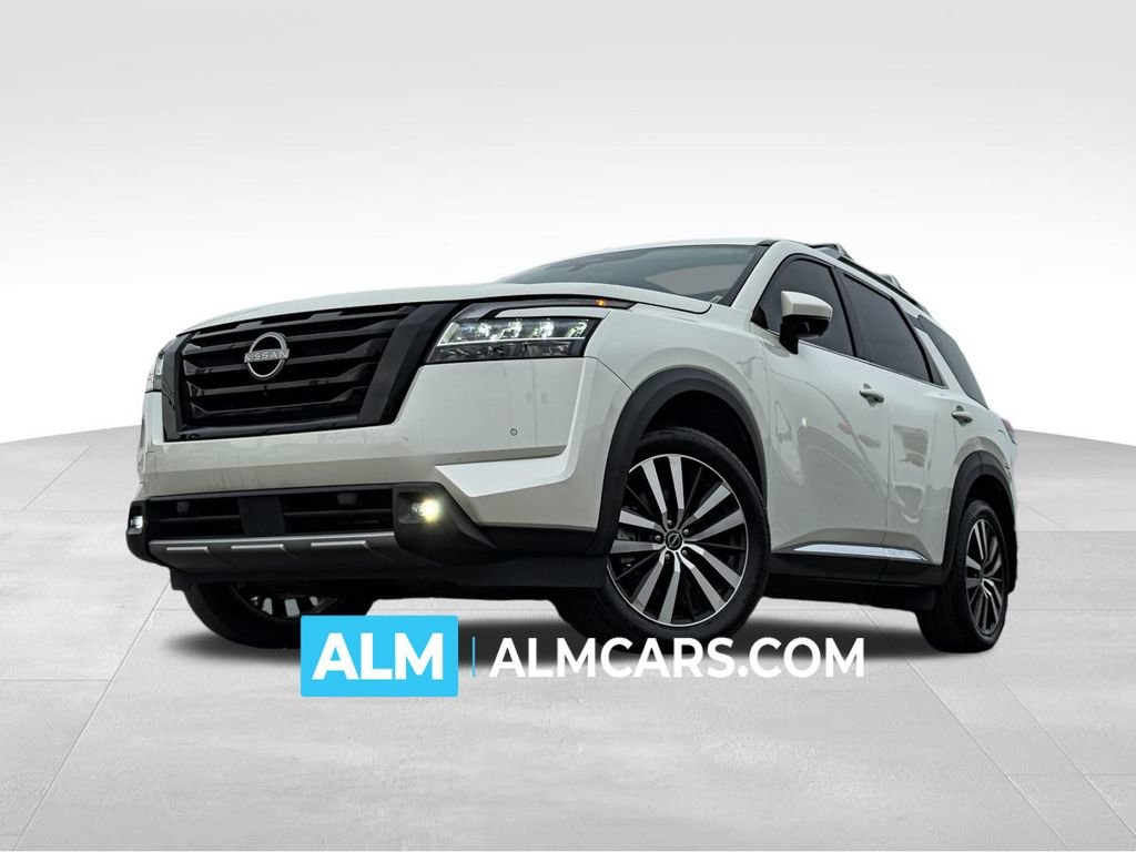 Used 2024 Nissan Pathfinder Platinum w/ Black Appearance Package