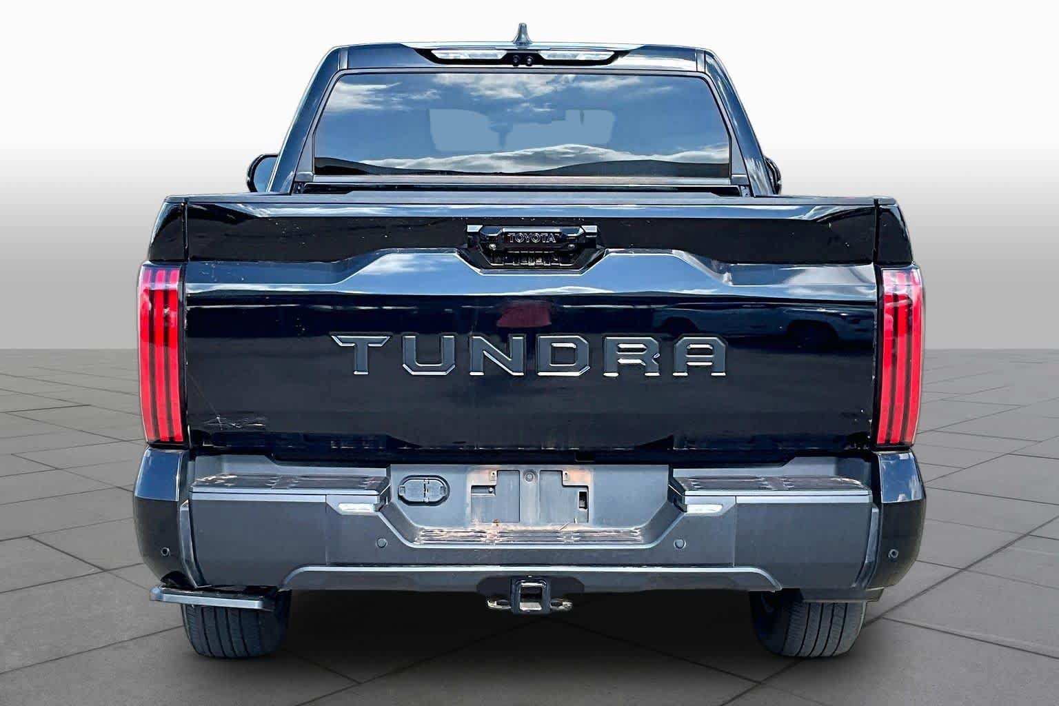 Used 2025 Toyota Tundra Limited AWD/4WD image 4