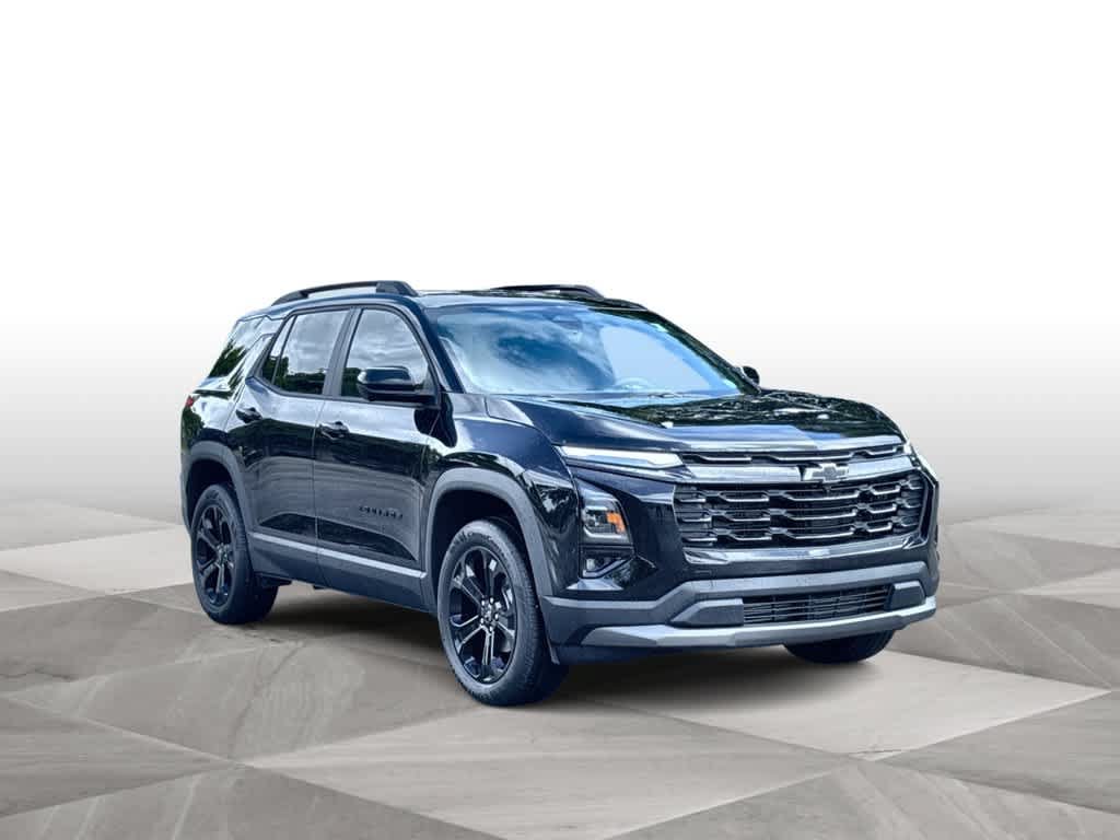 Used 2026 Chevrolet Equinox LT w/ Midnight Edition FWD image 2