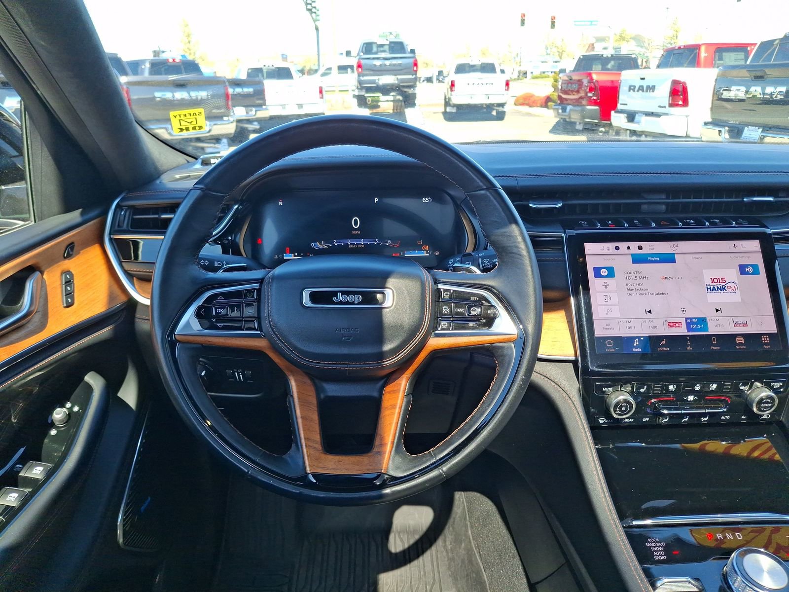 Certified 2022 Jeep Grand Cherokee Summit image 14