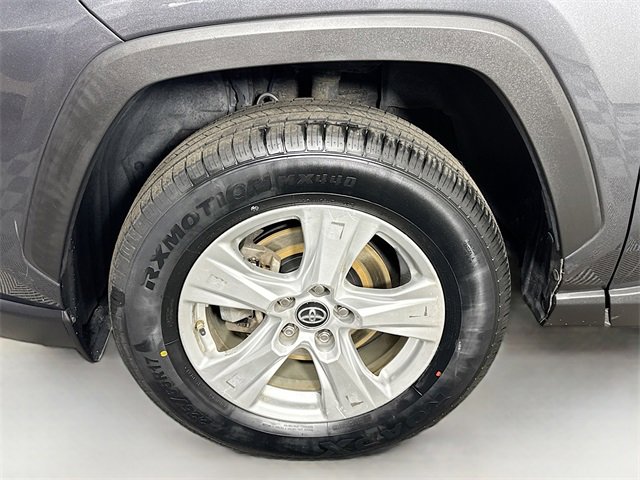 Used 2019 Toyota RAV4 XLE image 4